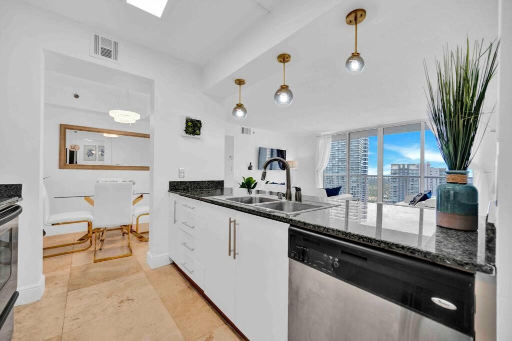 40Th Floor Priceless Unit Central Location Miami Zewnętrze zdjęcie
